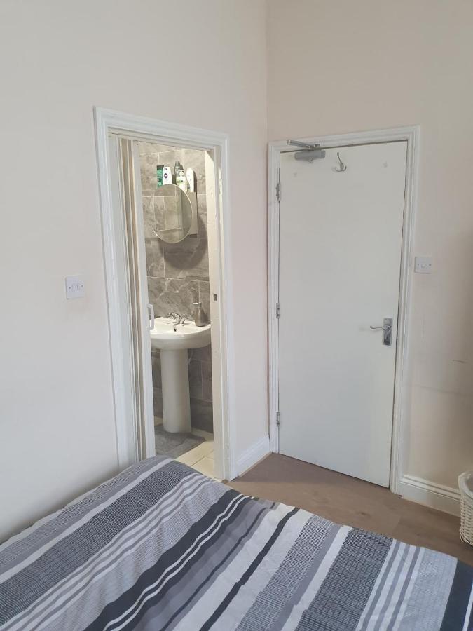 En Suite Bedrooms, Heaton, Newcastle エクステリア 写真